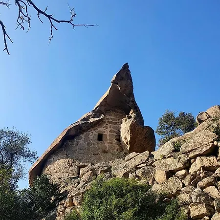 Spacieux A Porto-vecchio Avec Piscine Partageeb *
