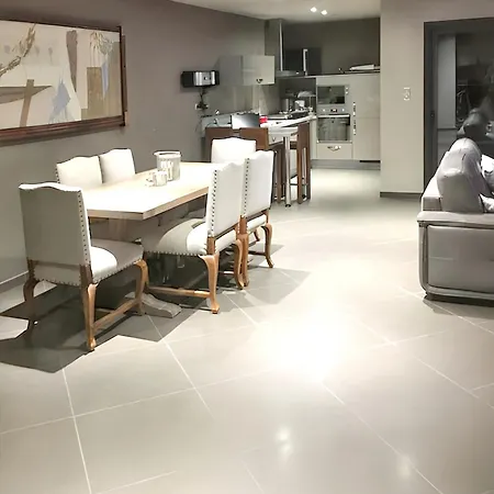 Spacieux A Porto-vecchio Avec Piscine Partageeb Апартаменты *