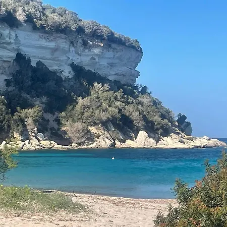 Spacieux A Porto-vecchio Avec Piscine Partageeb Апартаменты Порто-Веккьо